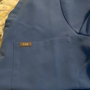 Medium figs light blue